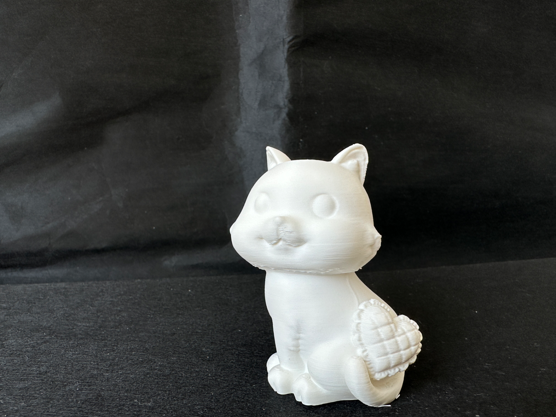小猫咪爱心摆件