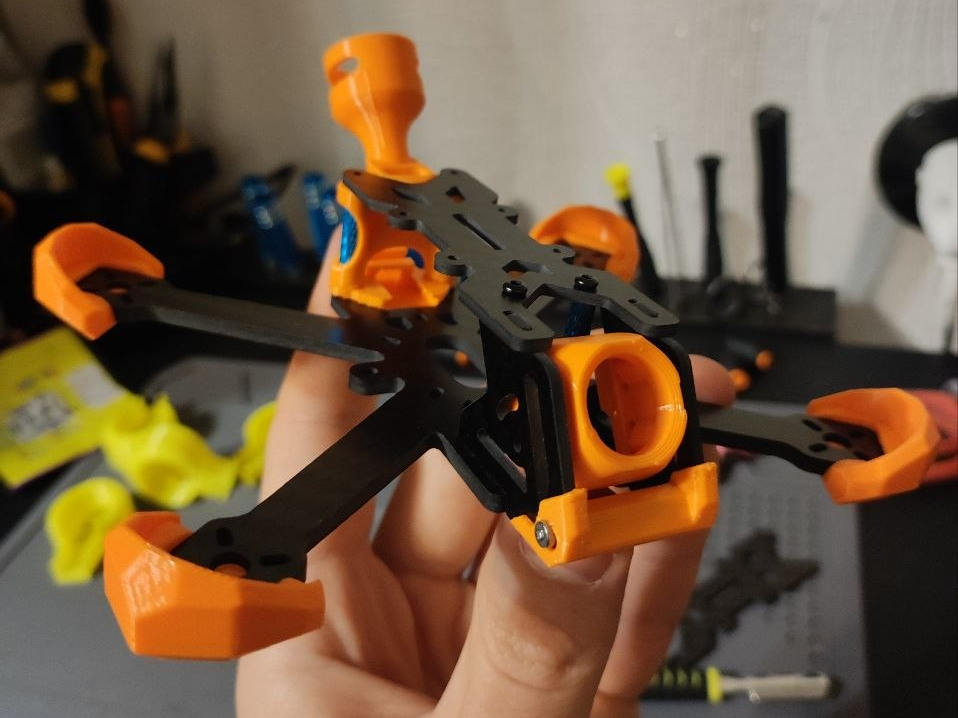 Lightweight 3 inch drone frame STRIDER