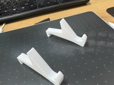 Tesla Model Y Phone Holder - Material-Saving Version