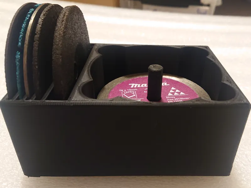 Makita DUM300 cutting disc