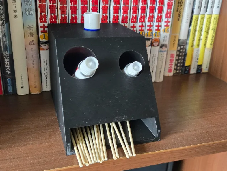 3孔软膏棉签盒