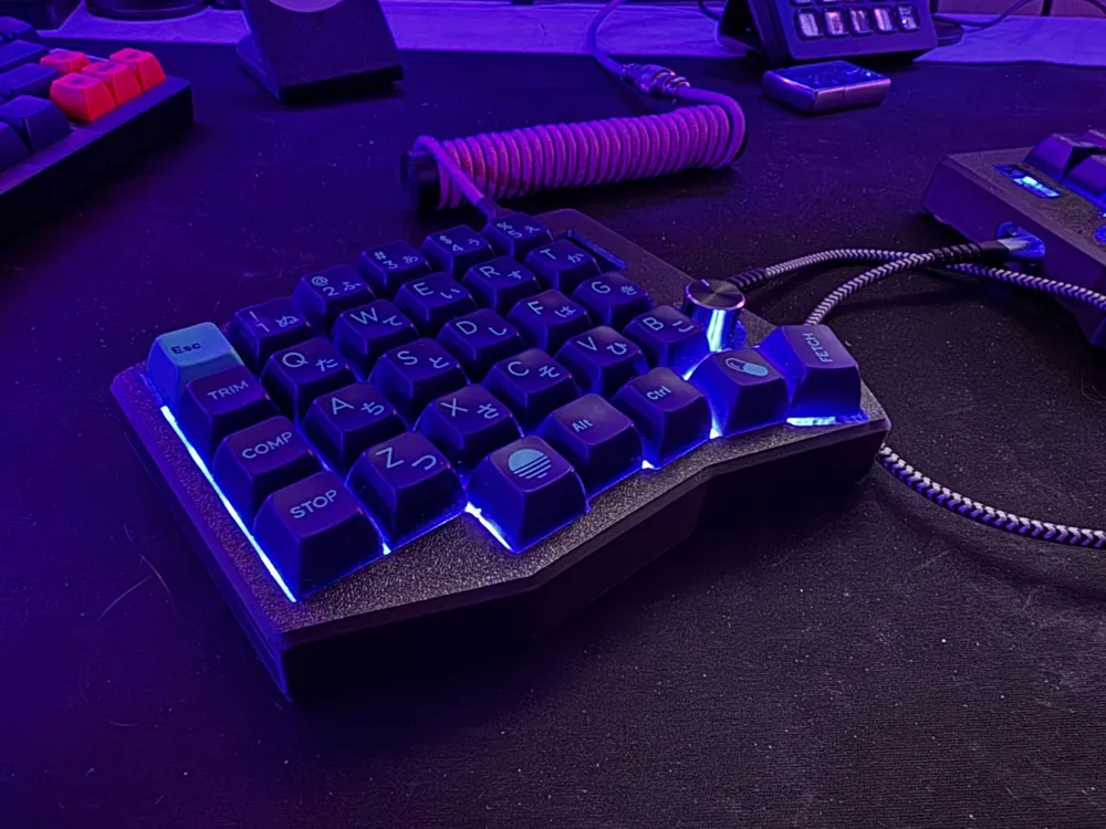 Sofle RGB Fully enclosed case (edges cut down) - Free 3D Print Model ...