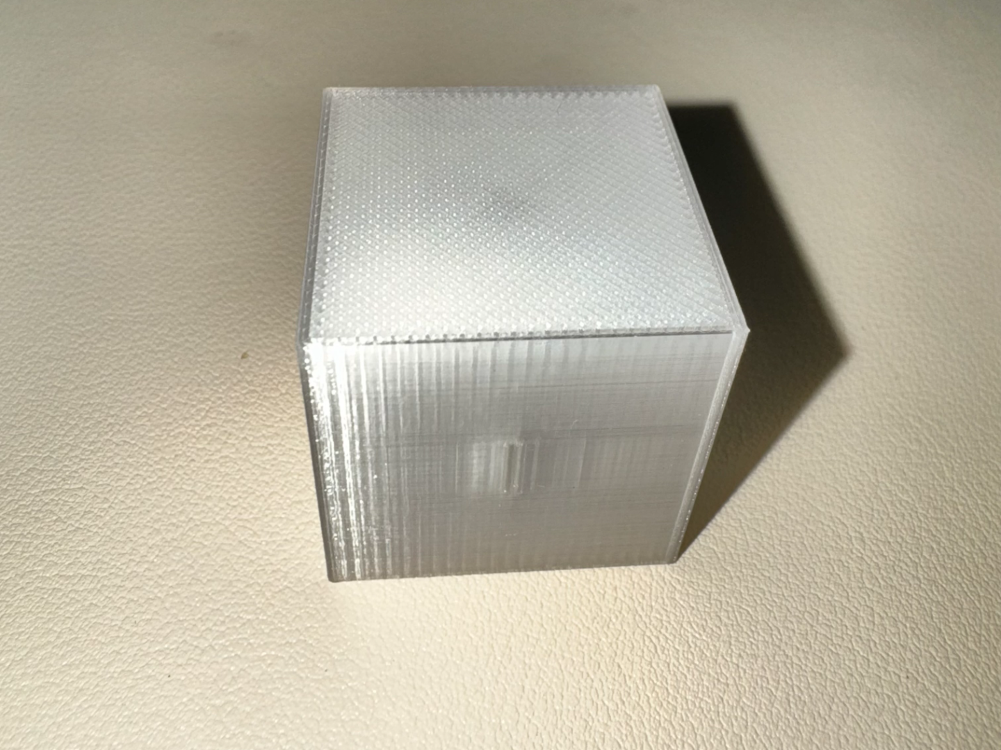 也许只是一个立方体