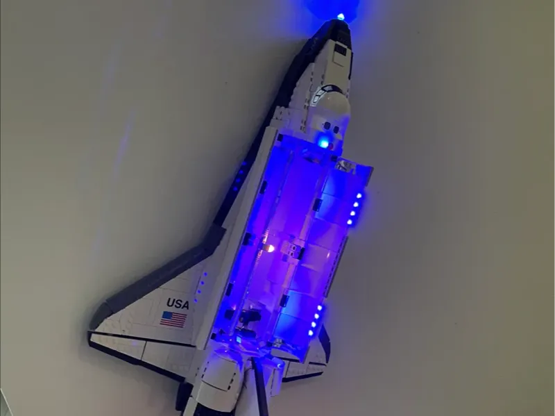 LEGOs Discovery (10283) Wallmount