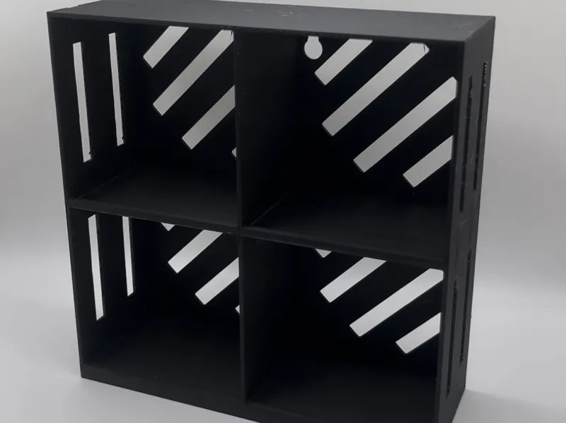 Display Shelf / Optional Wall Mount