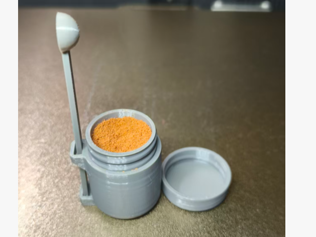 带勺喂食小罐