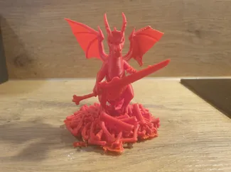 drachen mit schwert