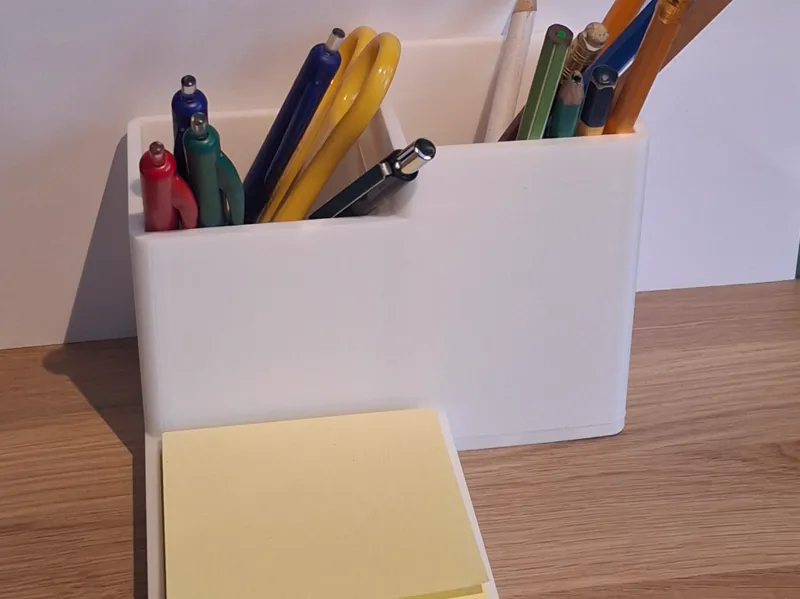 basic pen tray