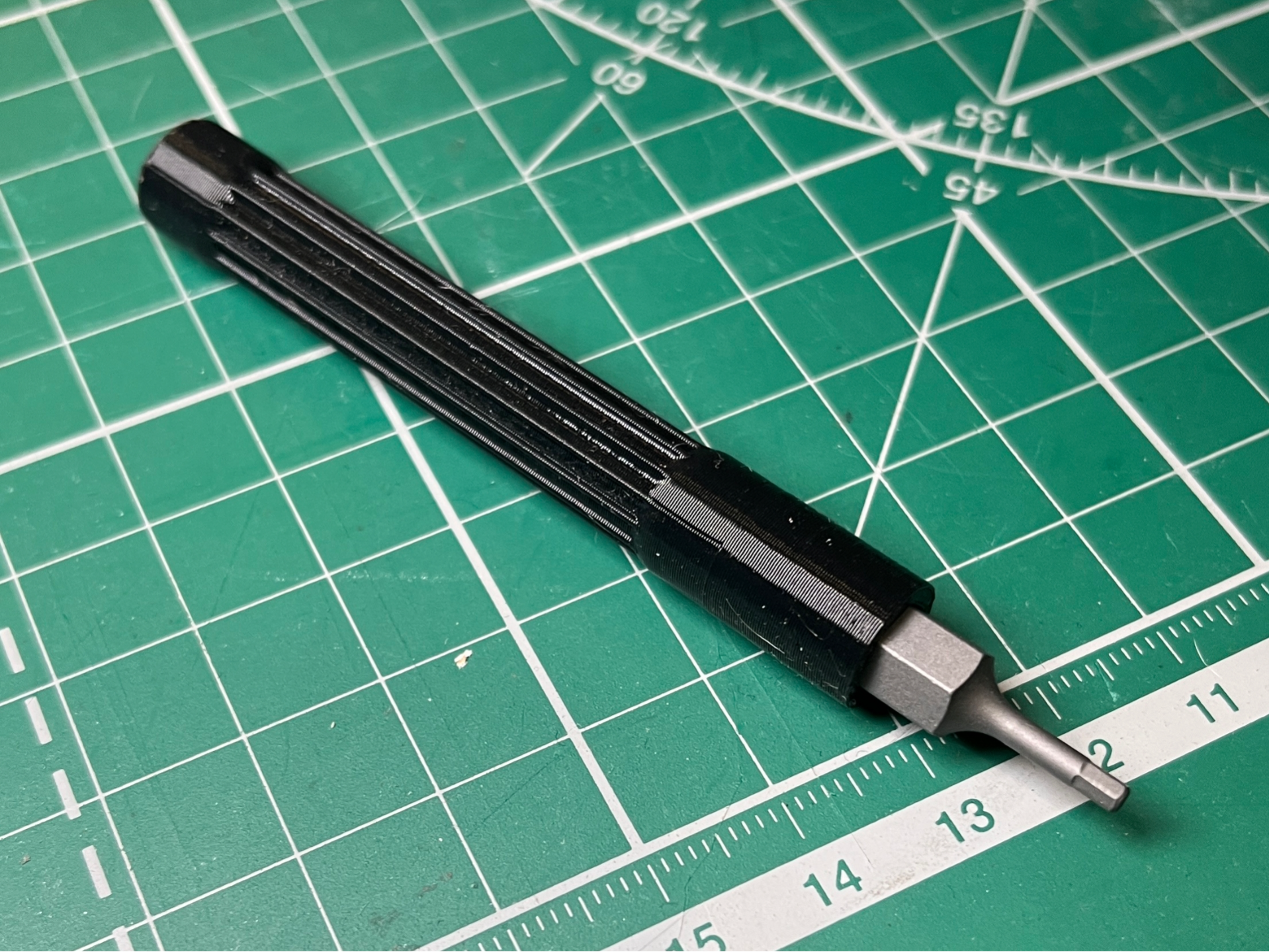 Screwdriver Handle for 1/4 "6.35" Hex Bits