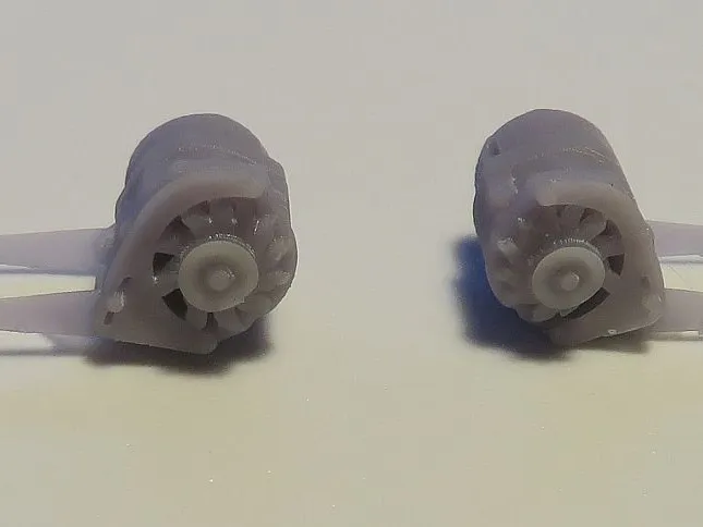 Small scale alternators