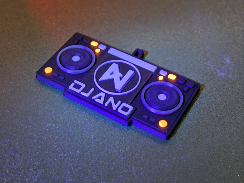 DJ Keychain mixpult