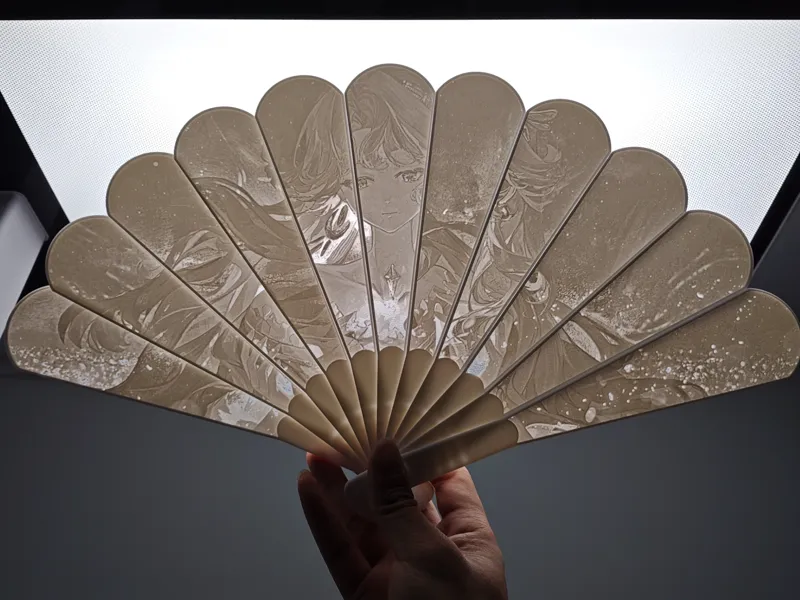 贝丽尔 Beryl 透光浮雕扇