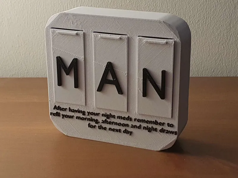 Medication reminder container 