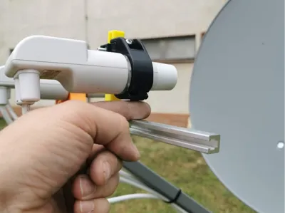 Holders for parabola maximum e 85