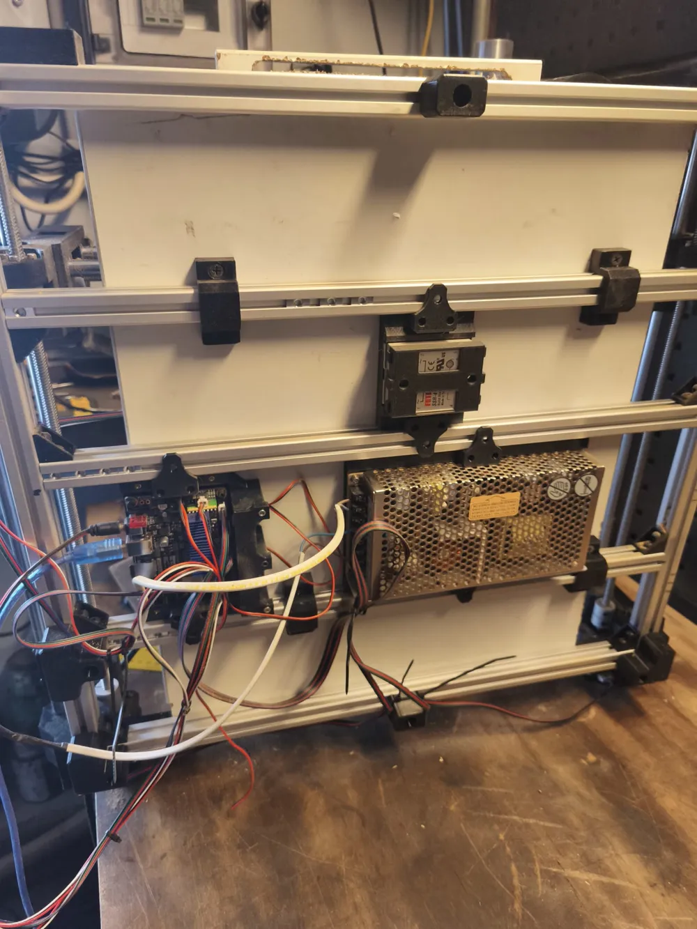 Router CNC de Mesa de Código Aberto (MKS DLC32 v2.1) - Modelo gratuito ...