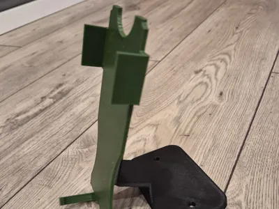 Mounting bracket for HBC holder 
