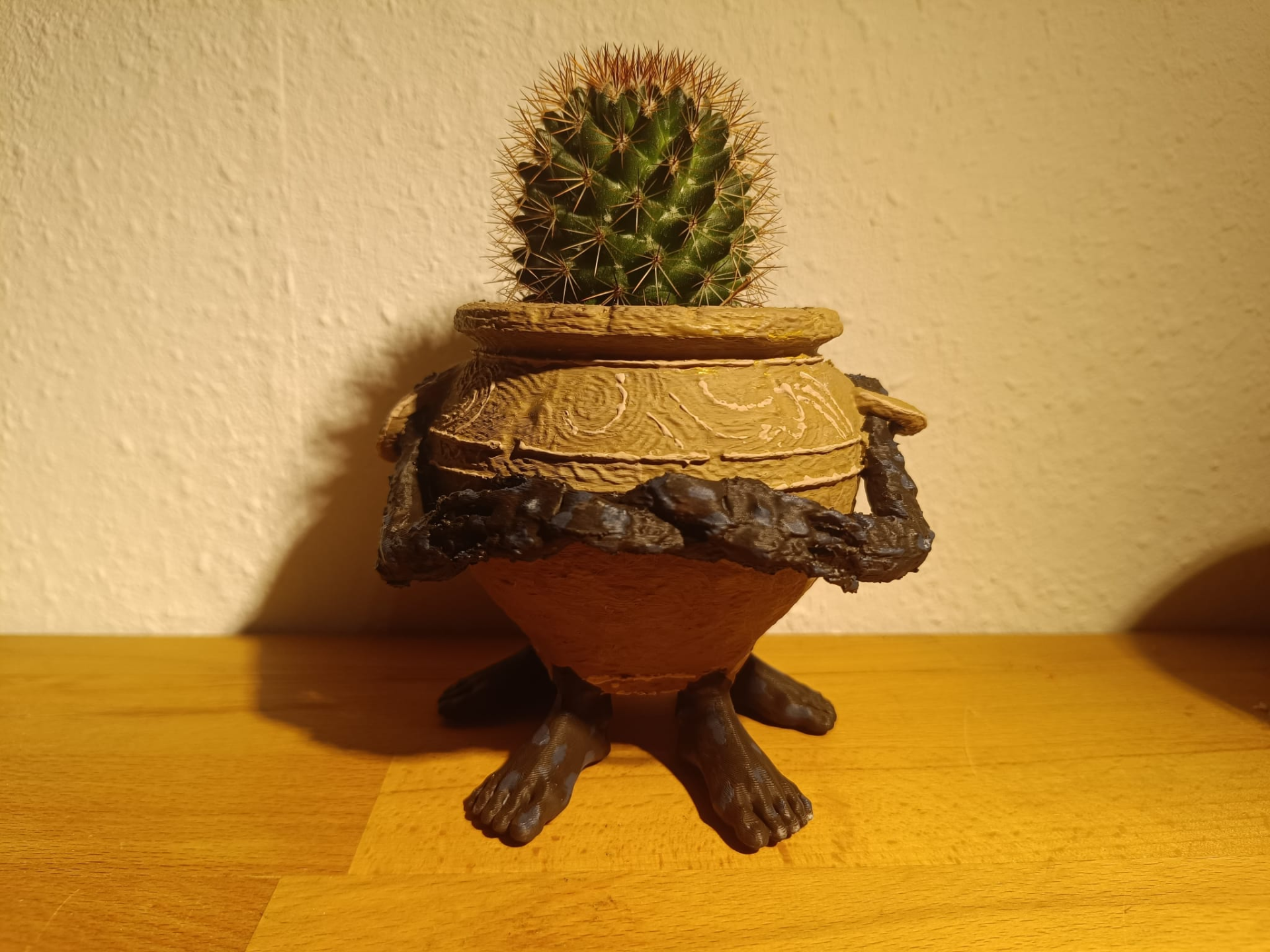 Alexander Warrior Feet Jar Flower Pot