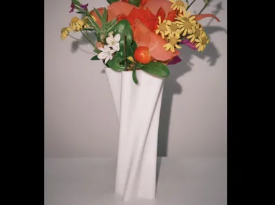 Twisted small vase