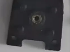 底座