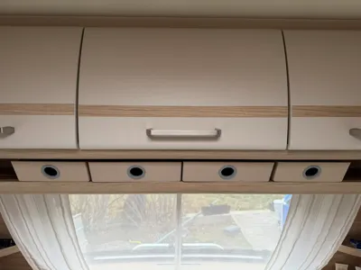 Fendt 550 KMG Caravan Box for Bedside Compartment