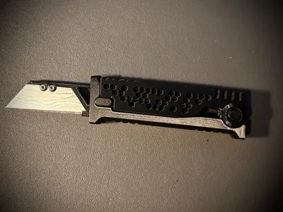 Gravity Knife Improved Version