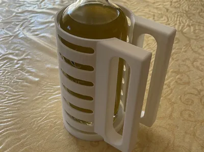 Glass bottle holder
