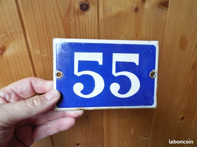 plaque de maison numéro 55