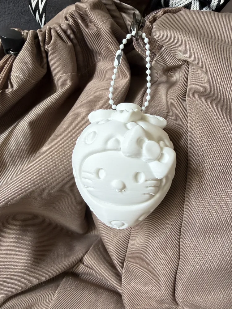 Hello Kitty strawberry charm, kitty - Free 3D Print Model - MakerWorld