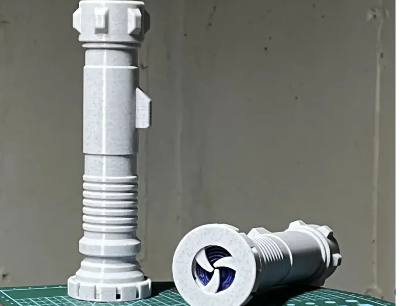Collapsible Light Saber with blade retainer 
