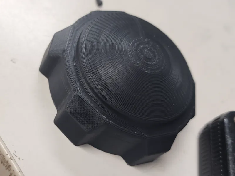 2.25 Keltch style cap - with gas - with oil