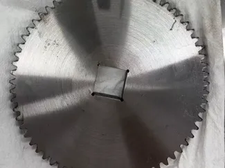 40T Spur gear. 20mm Square Cut 