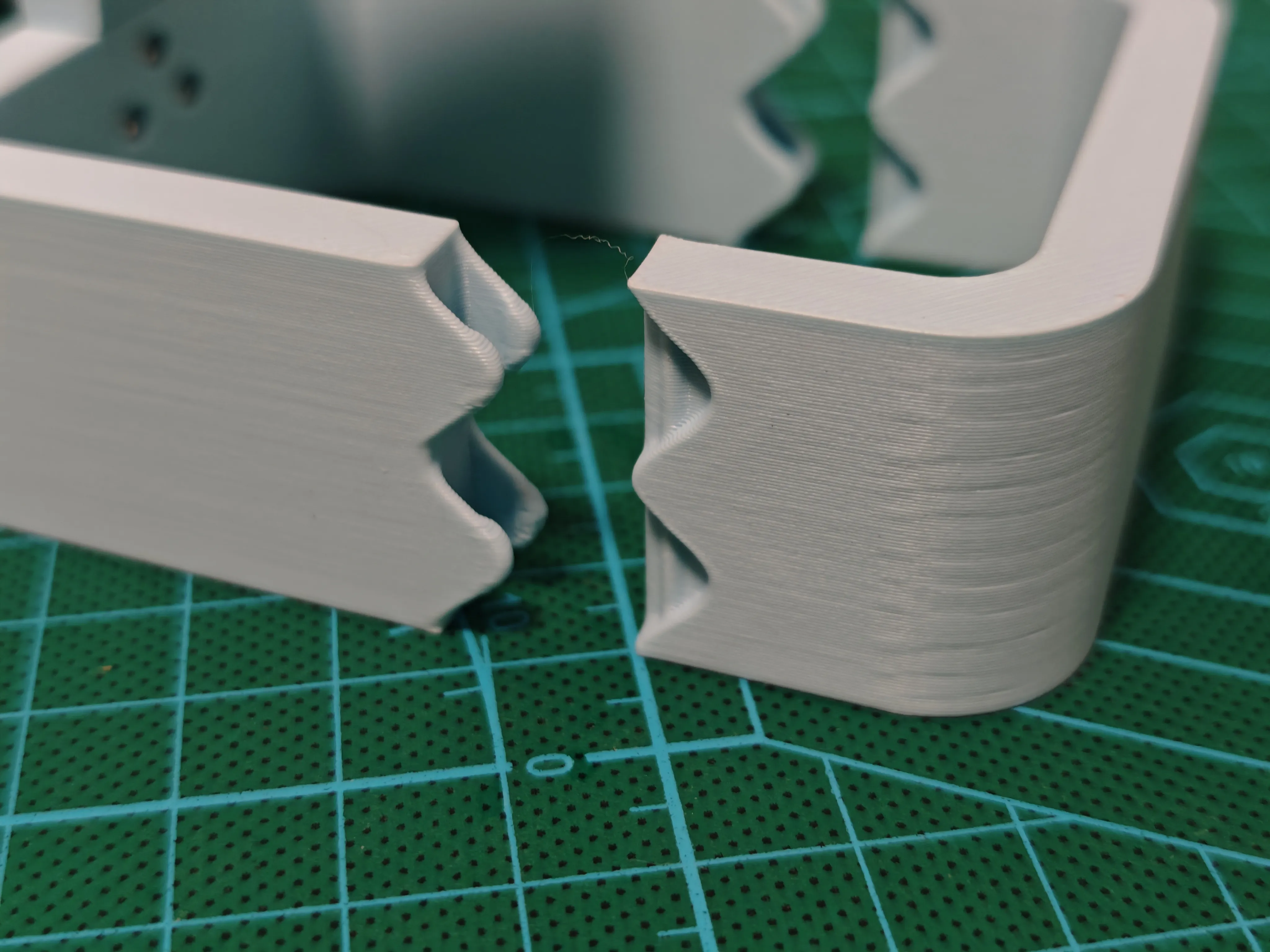 万向轮防卷入器 - 免费 3D 打印模型 - MakerWorld