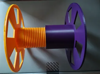 Adjustable size fillament roll