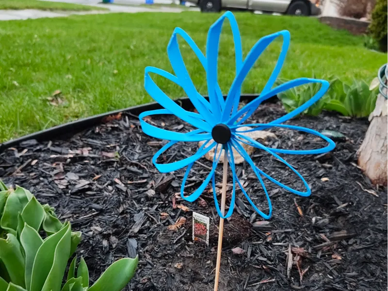 Toroidal flower on a bambu skewer