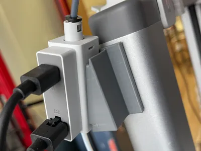 A1 AMS Filament Buffer Bracket Base, not sure whether to call it left-mounted or right-mounted, but it's on the A1 poop side