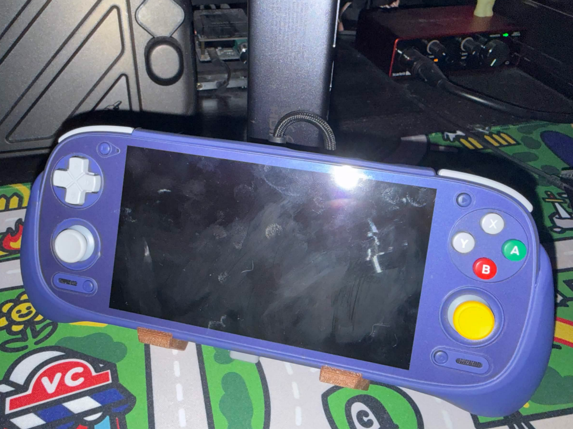 Handheld Dock / Stand