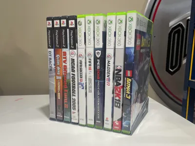 Game holder for ps2,ps3,ps4,xbox360,wii,wiiu,DVD