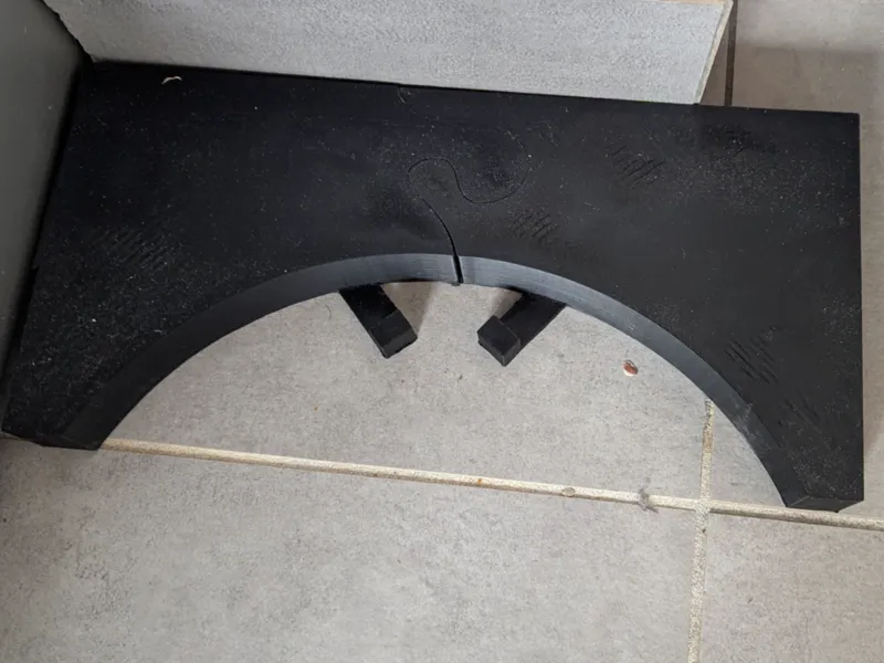Stopper to protect wall when opening trash can