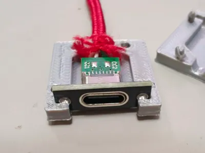 Type-C female socket protective case suitable for DIY, with a 6mm cable exit diameter at the tail