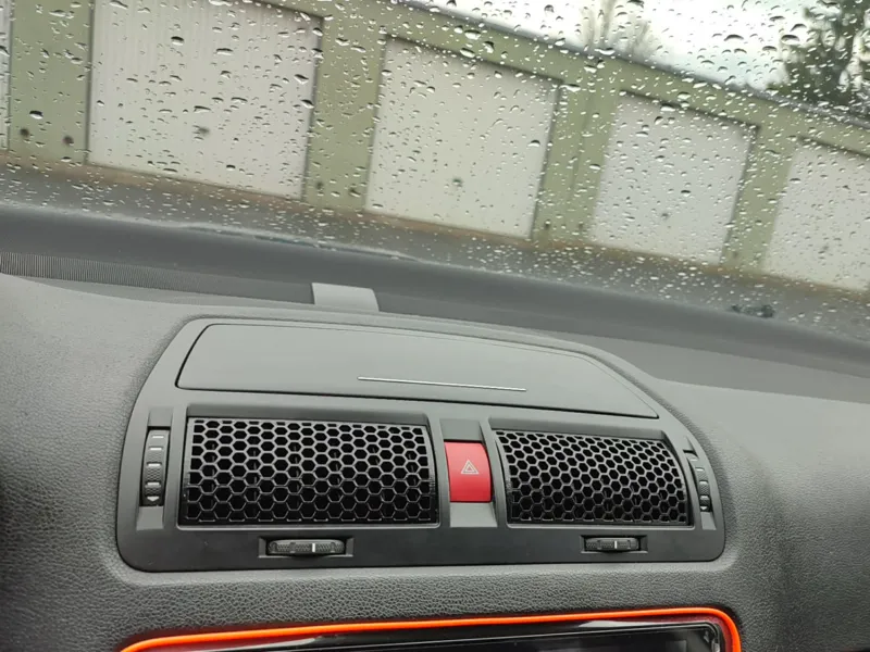 Octavia 2 honeycomb Air vent 