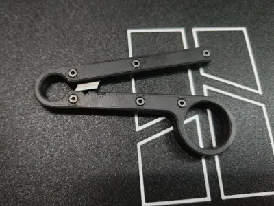 Filament cutter