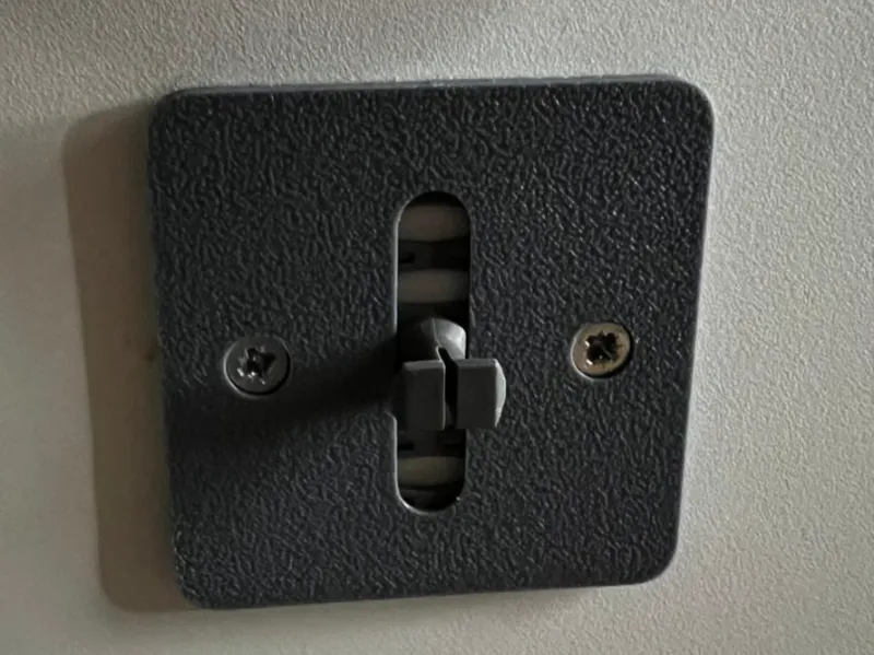 drawer pull replacement