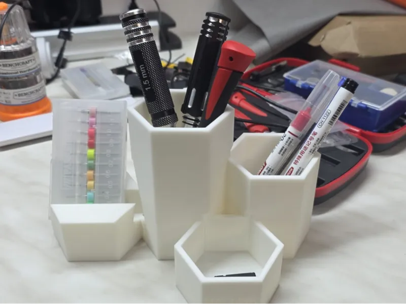 THE LINK Parametric Hex Desk Organizer