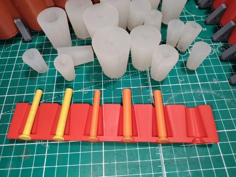 Cylindrical inserts for silicone stopper molds