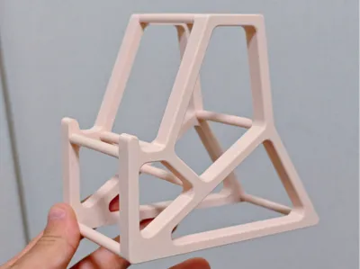 Minimalist Phone Stand for Portrait and Landscape Use, Material and Time-Saving