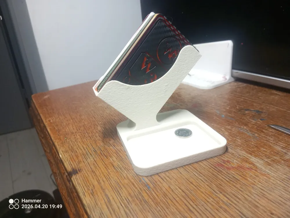 Minimalist Business Card Stand with Utility Tray - Free 3D Print Model ...