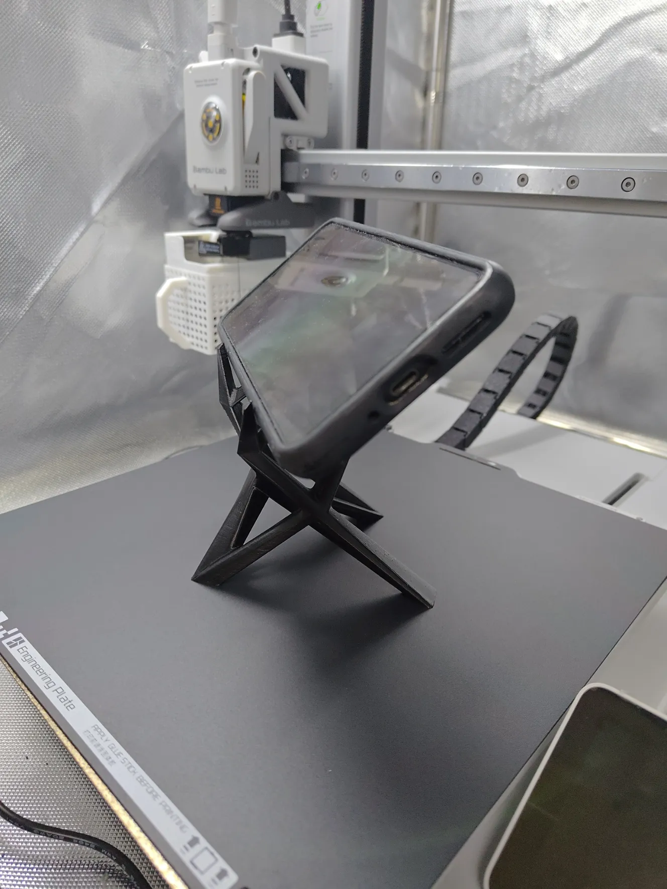 FPV drone stand , Phone stand - Free 3D Print Model - MakerWorld
