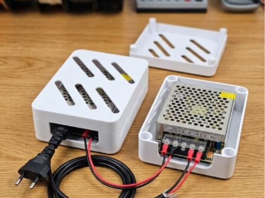Carcasa Ventilada para Fuente Switching 12V-24V