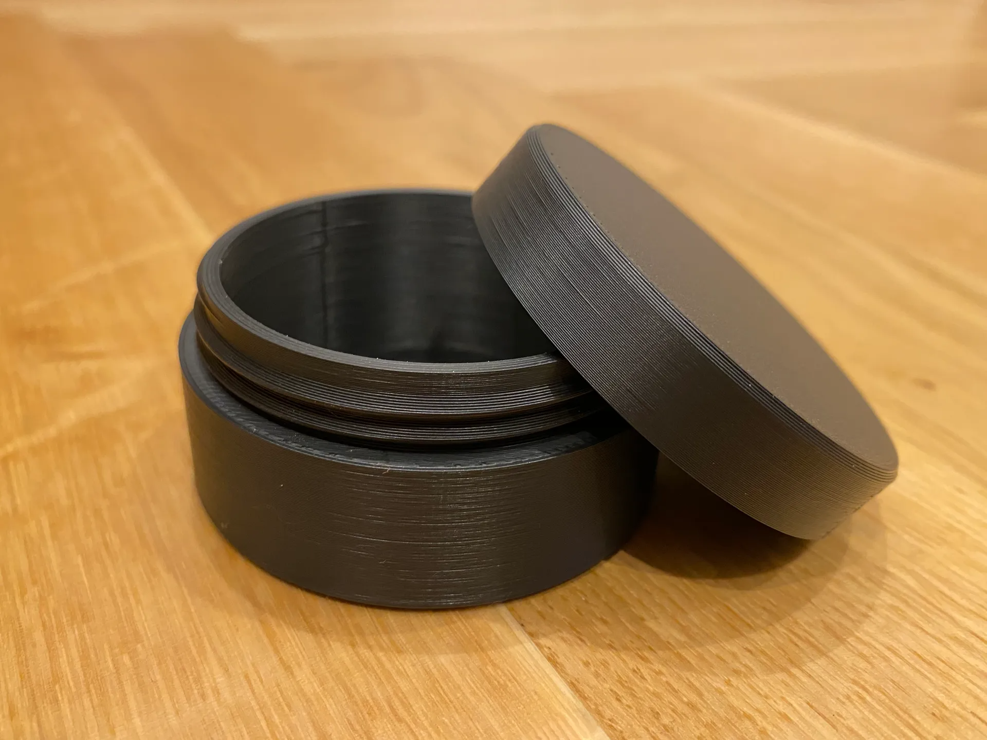 Parametric Round Container Jar with Screw Lid