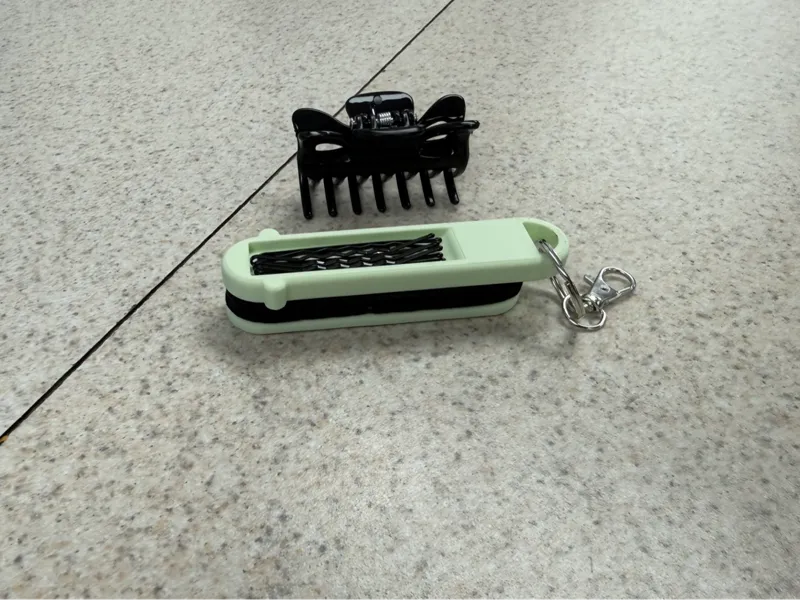 Compact Hair Accessory Keychain Organizer